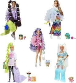 Coffret De 5 Poupées Barbie Extra Avec 70 Accessoires Et 5 Animaux