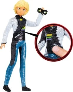 Bandai Figurine Articulée à Sequin Réversible Adrien à Chat Noir Miraculous