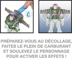 Disney / Pixar Grande Figurine Buzz L'Éclair Articulé Et Animée Avec Son Jet Pack -Monde Jouet Pas Cher Magasin grande figurine buzz l eclair articule et animee avec son jet pack ref TG2449 5