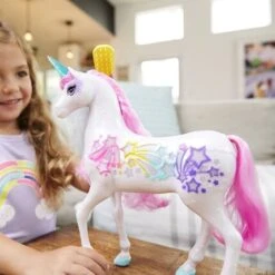 Barbie Licorne Arc-en-ciel Avec Sons Et Lumières Dreamtopia -Monde Jouet Pas Cher Magasin licrone arc en ciel avec sons et lumieres ref KT9952 1