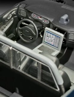 Maquette Chevy Impala Police Car échelle 1:25 Revell -Monde Jouet Pas Cher Magasin maquette chevy impala police car echelle 1 25 revell ref KT7982 1